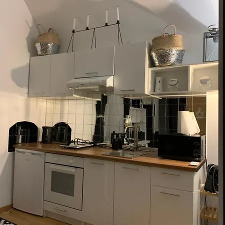 Apartament Aventus *
