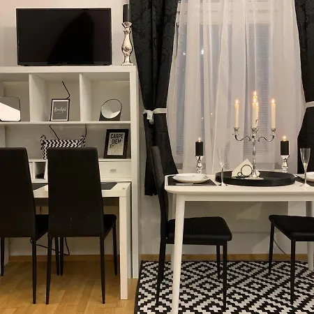 Aventus Apartament *