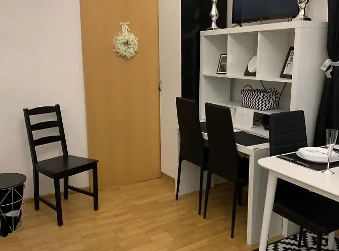 Capital * מריבור